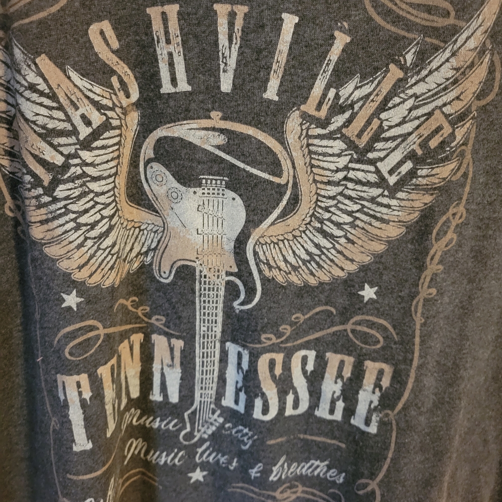 Maurices Charcoal Graphic Hoodie Size 1x - Picture 7 of 7